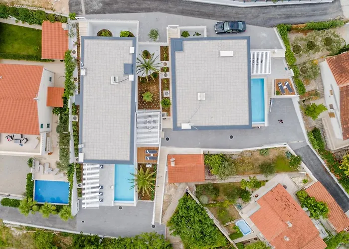 فيلة Vitae & Pax