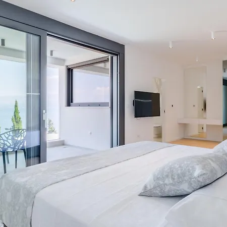 Vitae & Pax Villa