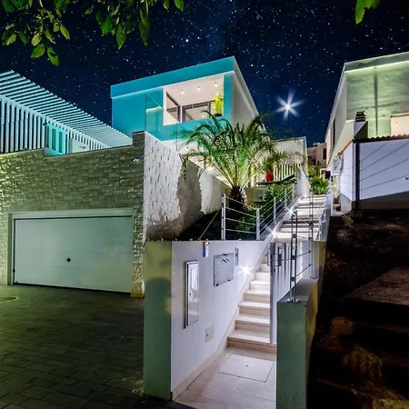 Vitae & Pax Villa *