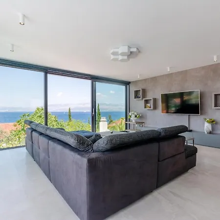 Vila Vitae & Pax Sutivan