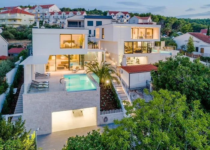 Vitae & Pax * Sutivan