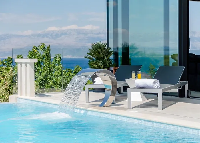 Villa Vitae & Pax Sutivan